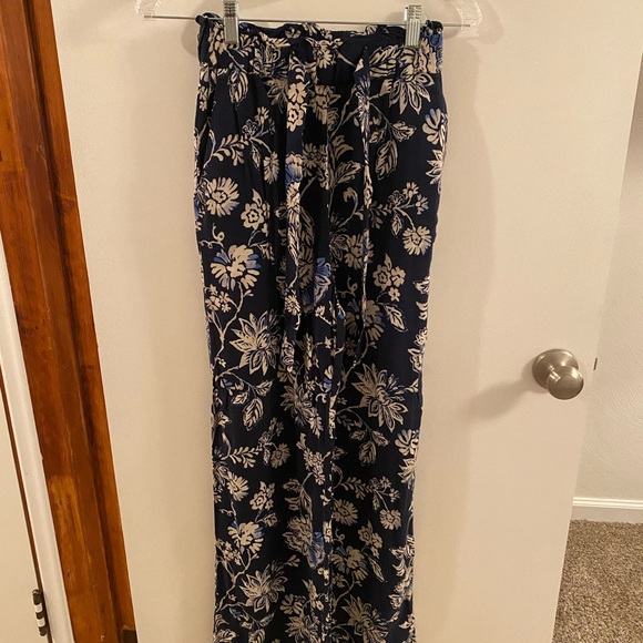 Blue & white floral pants - Picture 1 of 1